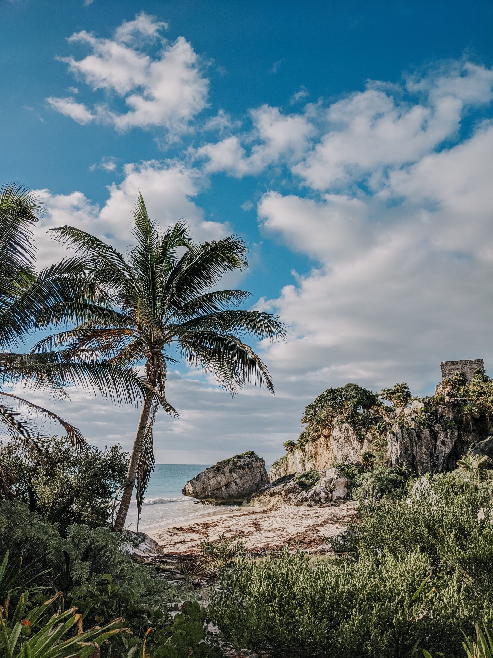 Costa y ruinas de Tulum