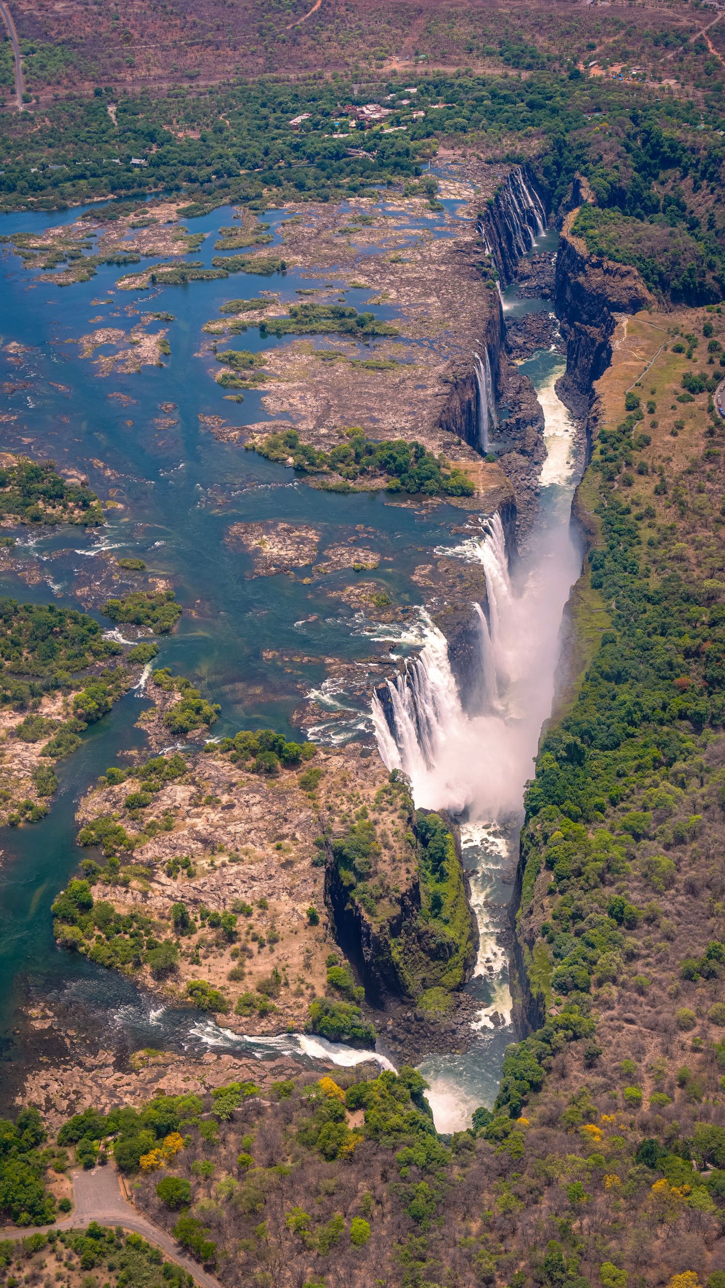 Vista aérea de las cataratas Victoria en Zimbabue